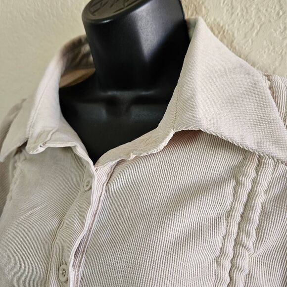 PrettyLittleThing Ruched Drawstring Shirt Dress - Picture 2 of 7